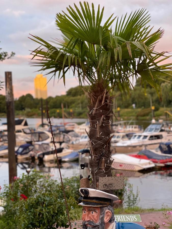 Marina Beach Lauenburg Buitenkant foto