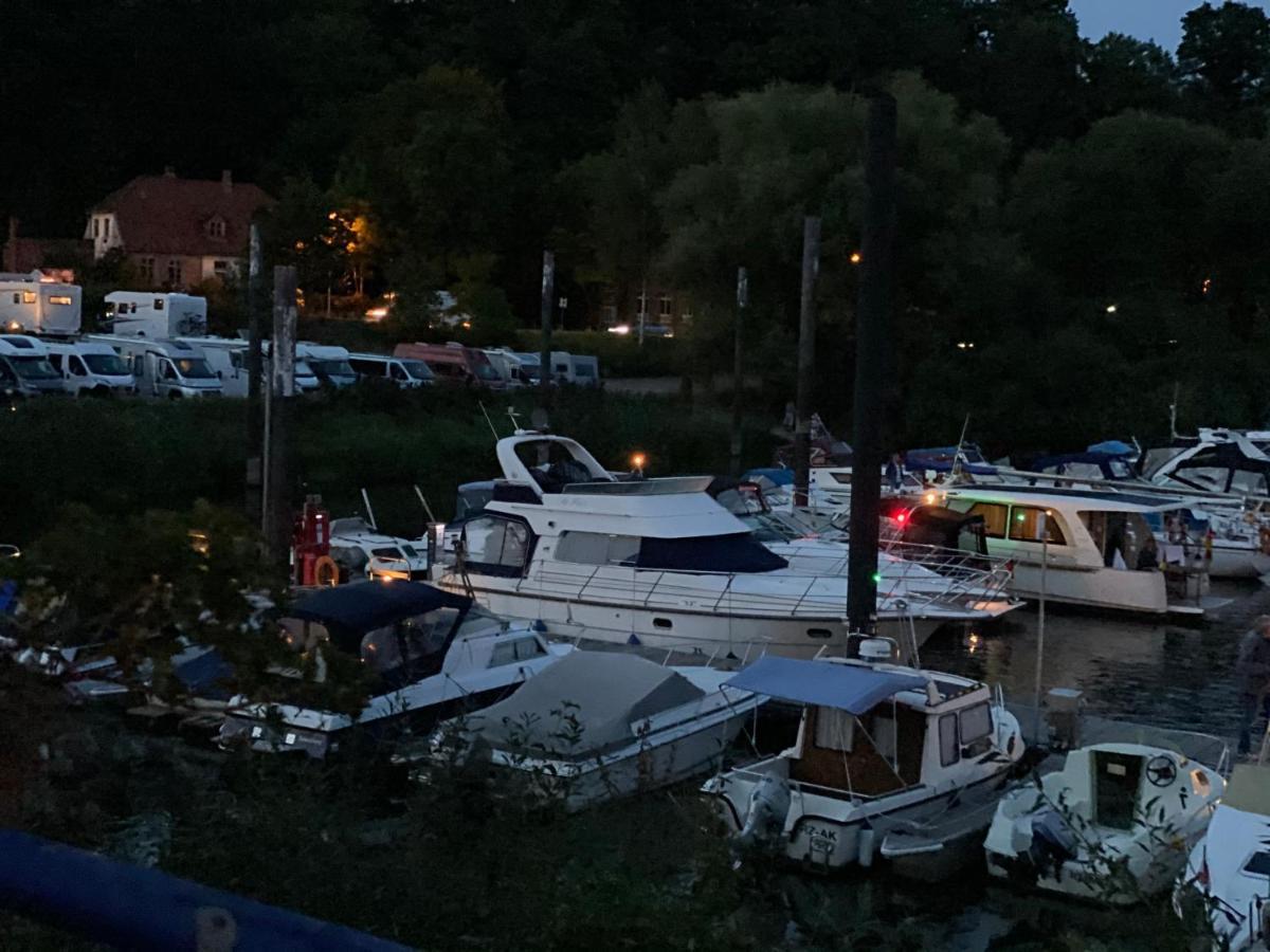 Marina Beach Lauenburg Buitenkant foto